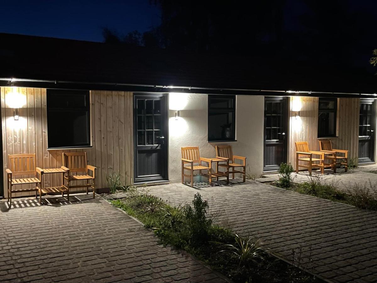 The Bearded Goat Den - A Rural Retreat At This Modern Holiday Cottage Saint Leonards Exterior photo
